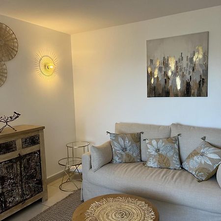 Frejus Plage Le Capitole T2 35M2 Climatise Balcon Экстерьер фото
