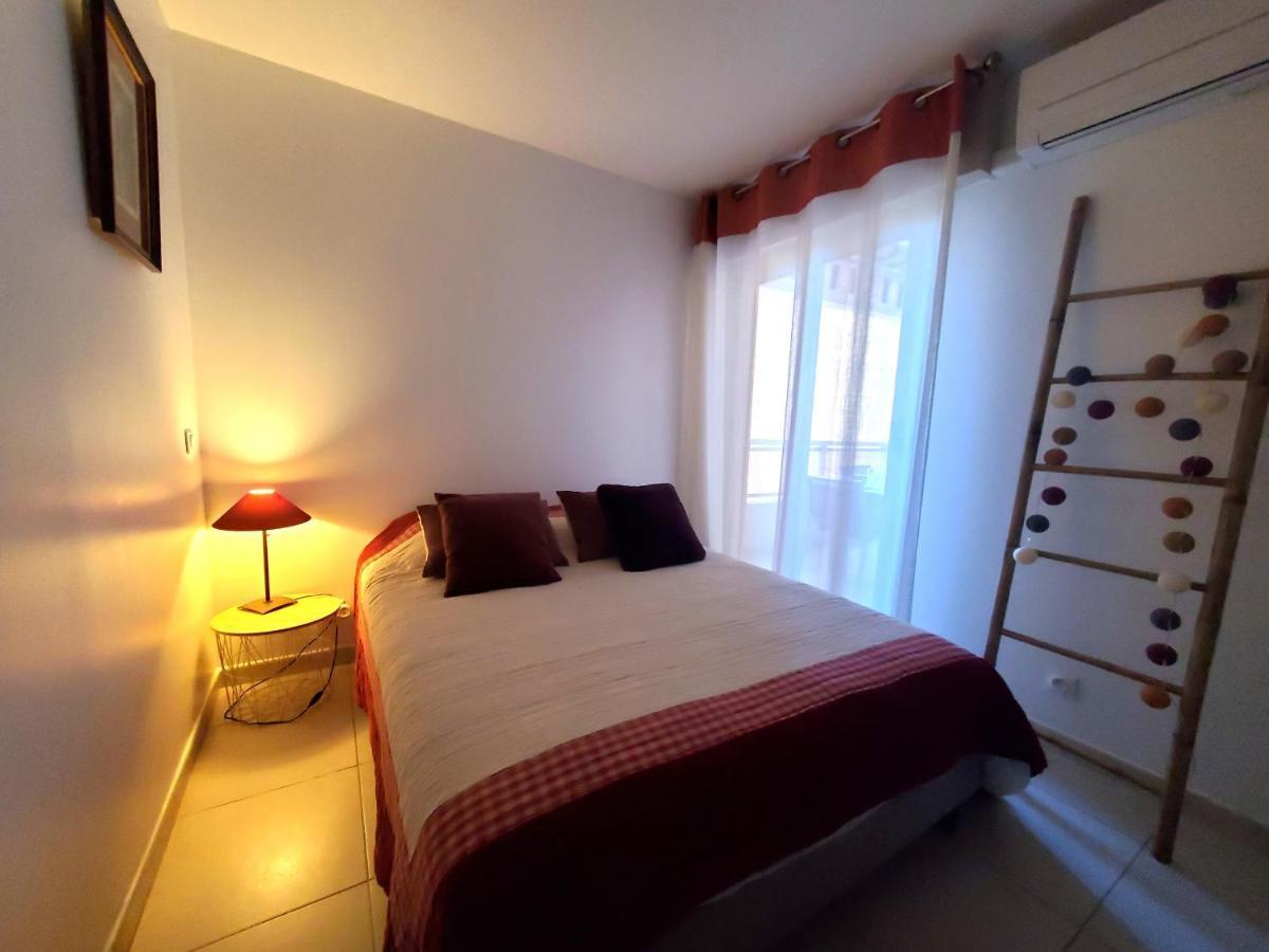 Frejus Plage Le Capitole T2 35M2 Climatise Balcon Экстерьер фото